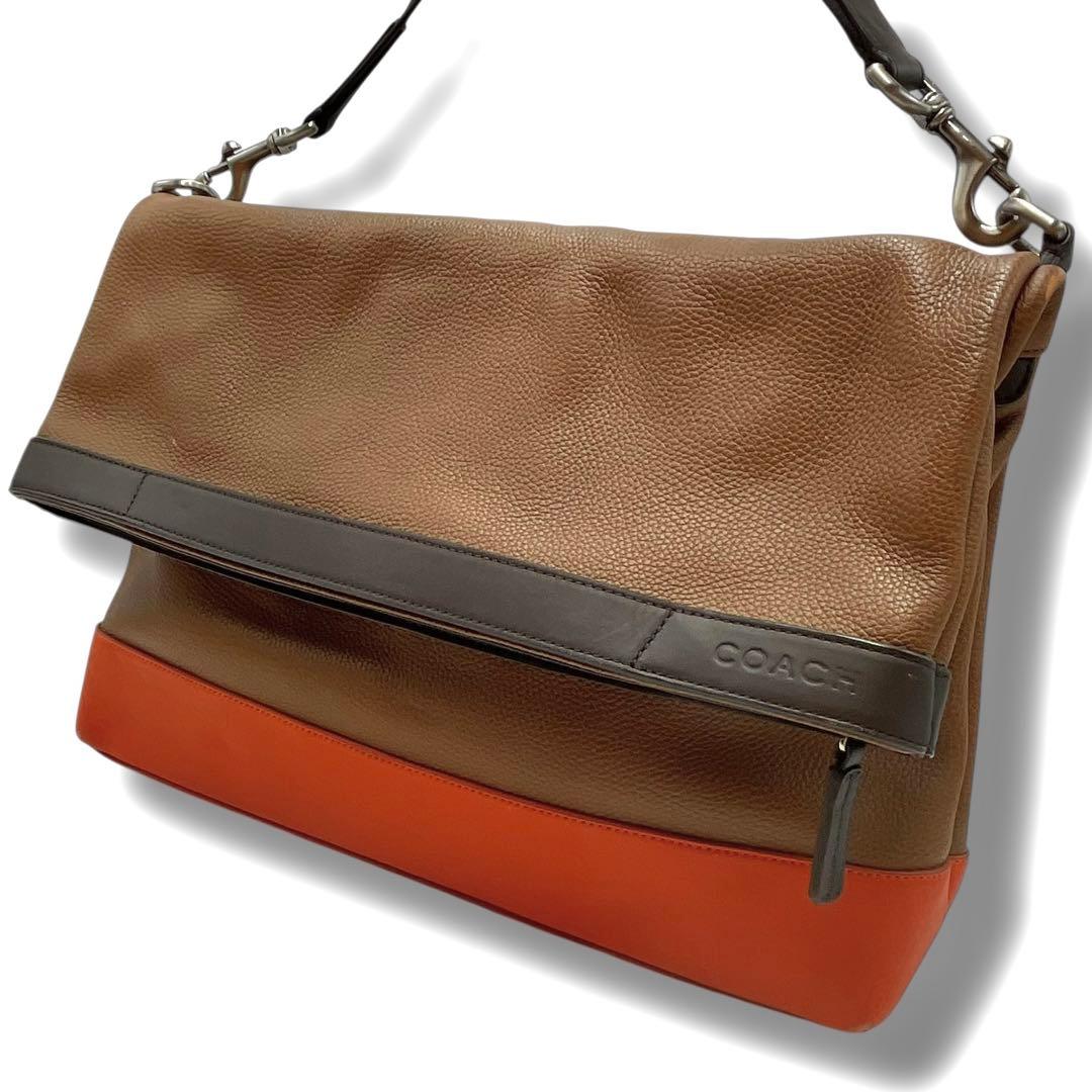 美品 COACH コーチ ショルダーバッグ メッセンジャー カムデン A4可