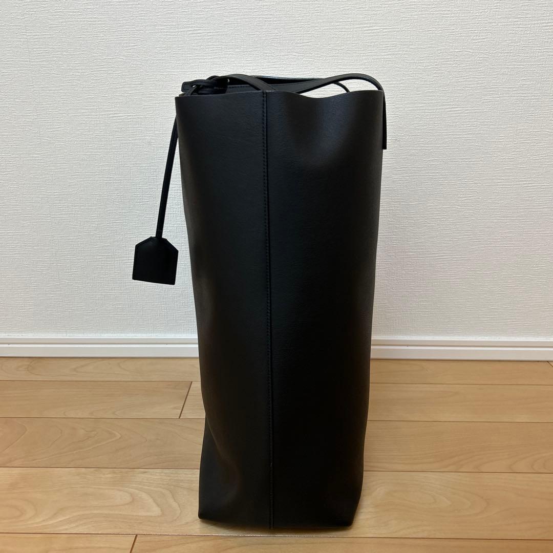 SAINT LAURENT レザートートバッグ　ブラック