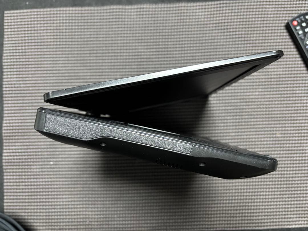 11N1PBD ポータブルブルーレイディスクプレーヤー