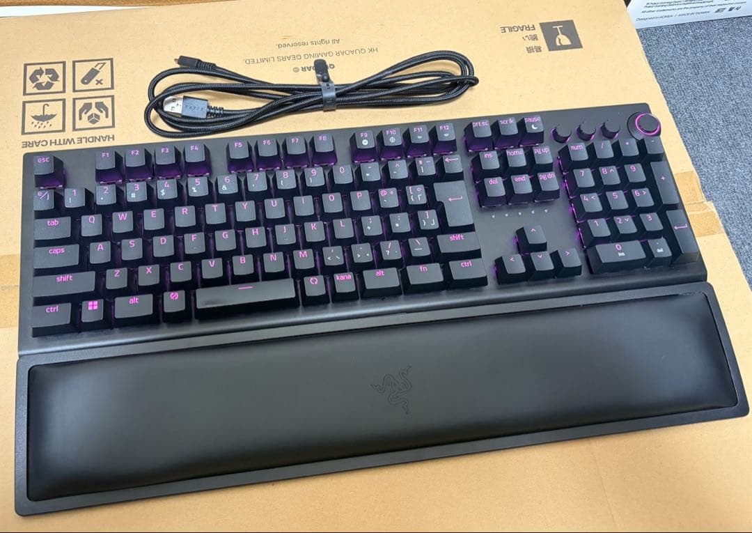 Razer BLACKWIDOW V3 PRO 黄色