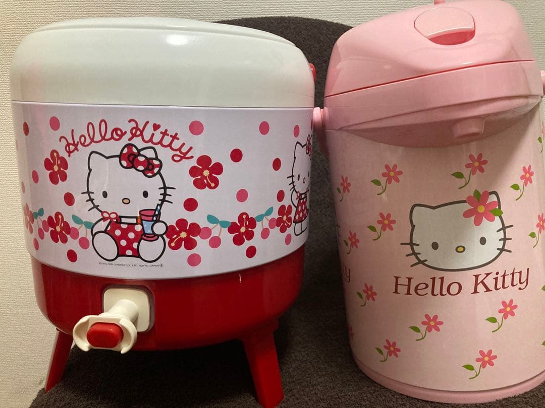 ハローキティ⭐️ ウォータージャグサーバー&エアーポット 保温ポット 2.2L