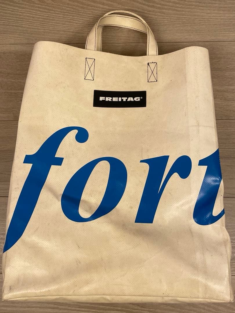 FREITAG フライターグ トートバッグ ホワイト/ブルー