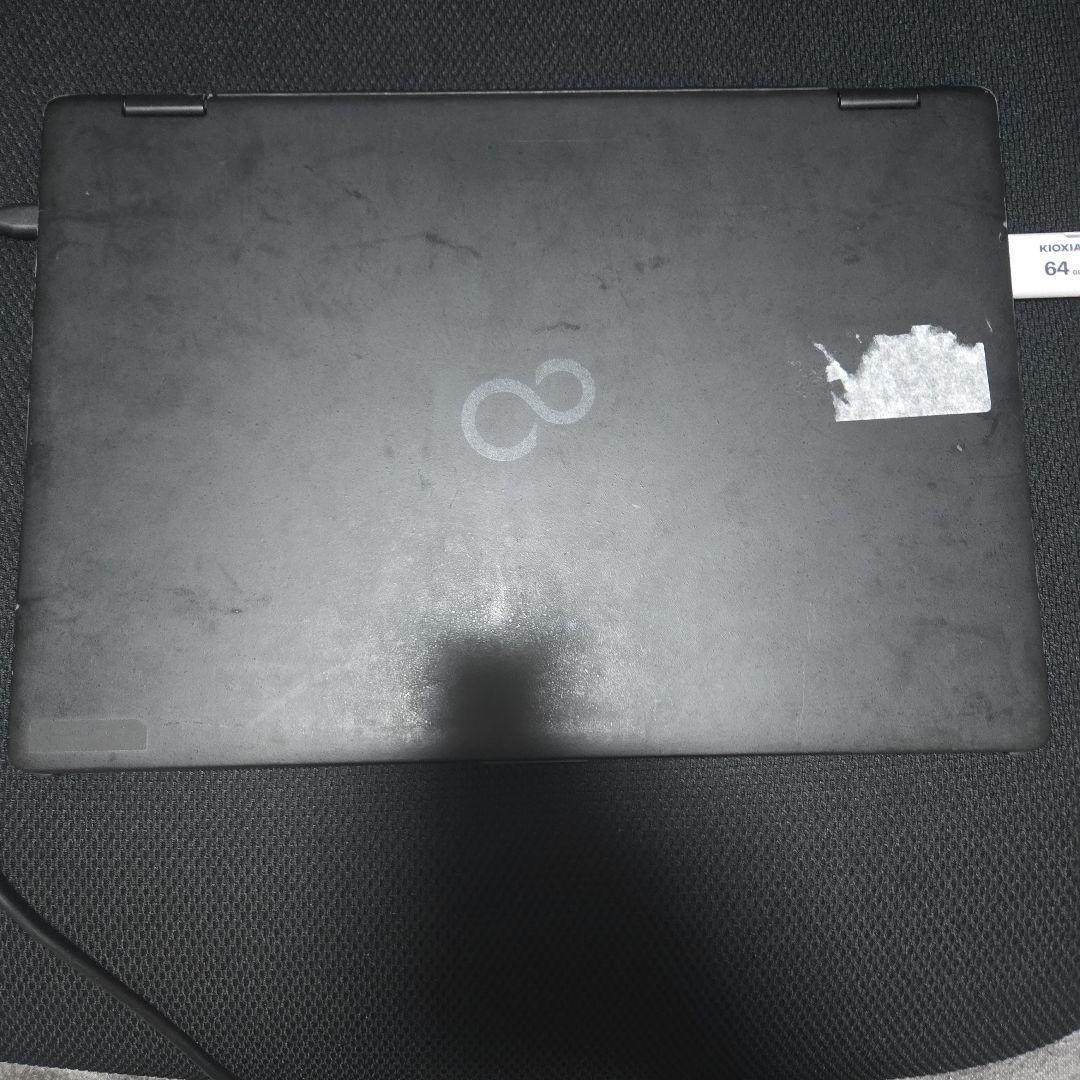 ス*ー様 LIFEBOOK u9311x/f 画面内に汚れあり