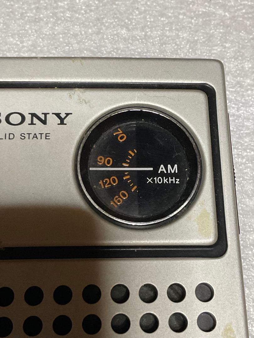ソニー・SOLID STATE。AMラジオ。モデル／TR-4170。【作動確認】
