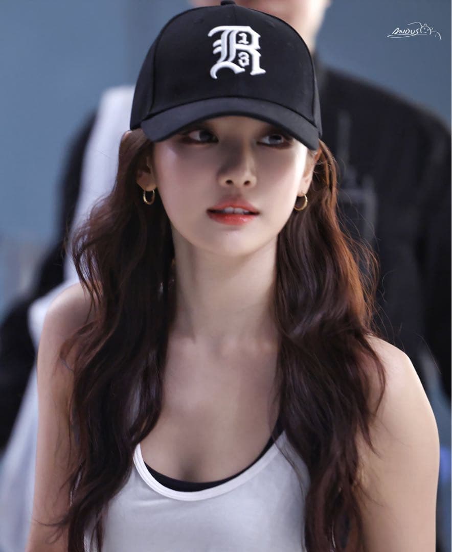 R13 (アールサーティーン) フロントロゴ刺繍 ベースボールキャップ 帽子