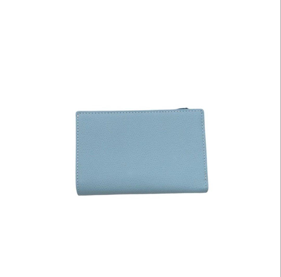 キタムラ　Kitamura　水色 二つ折り財布