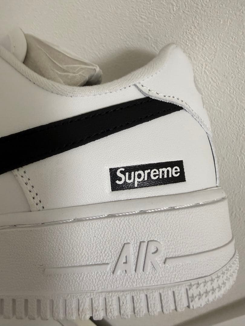 NIKE AIR FORCE 1 LOW × Supreme 26.5cm 白