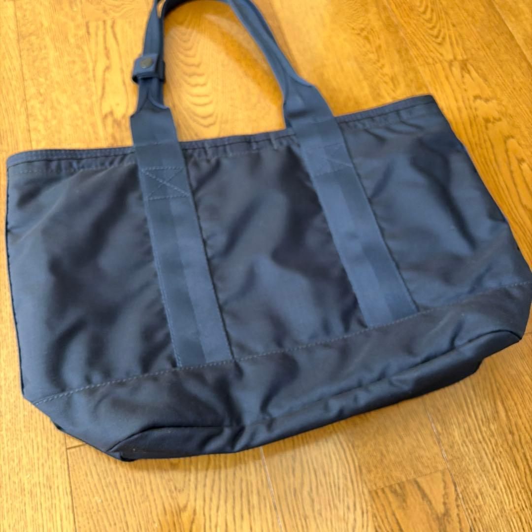 【美品】DISCRETE TOTE SM MW GENII