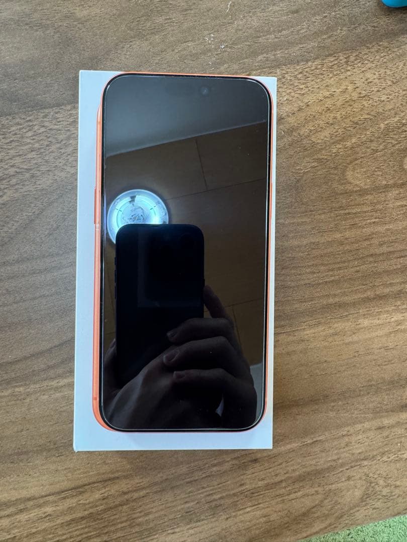 iPhone 17 Pro Max オレンジ + クリアケース