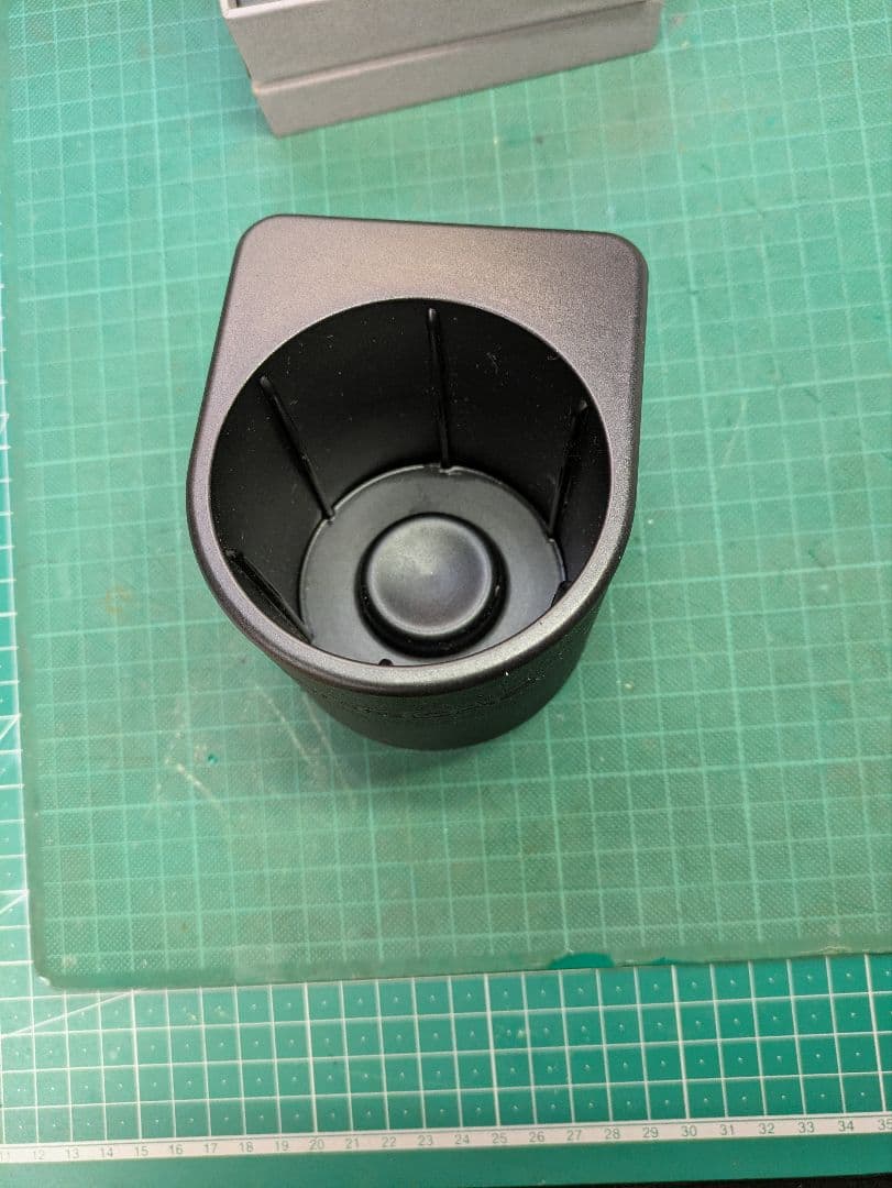 黒ポルシェ993/996/986用純正カップホルダー ロゴ入り革張黒色