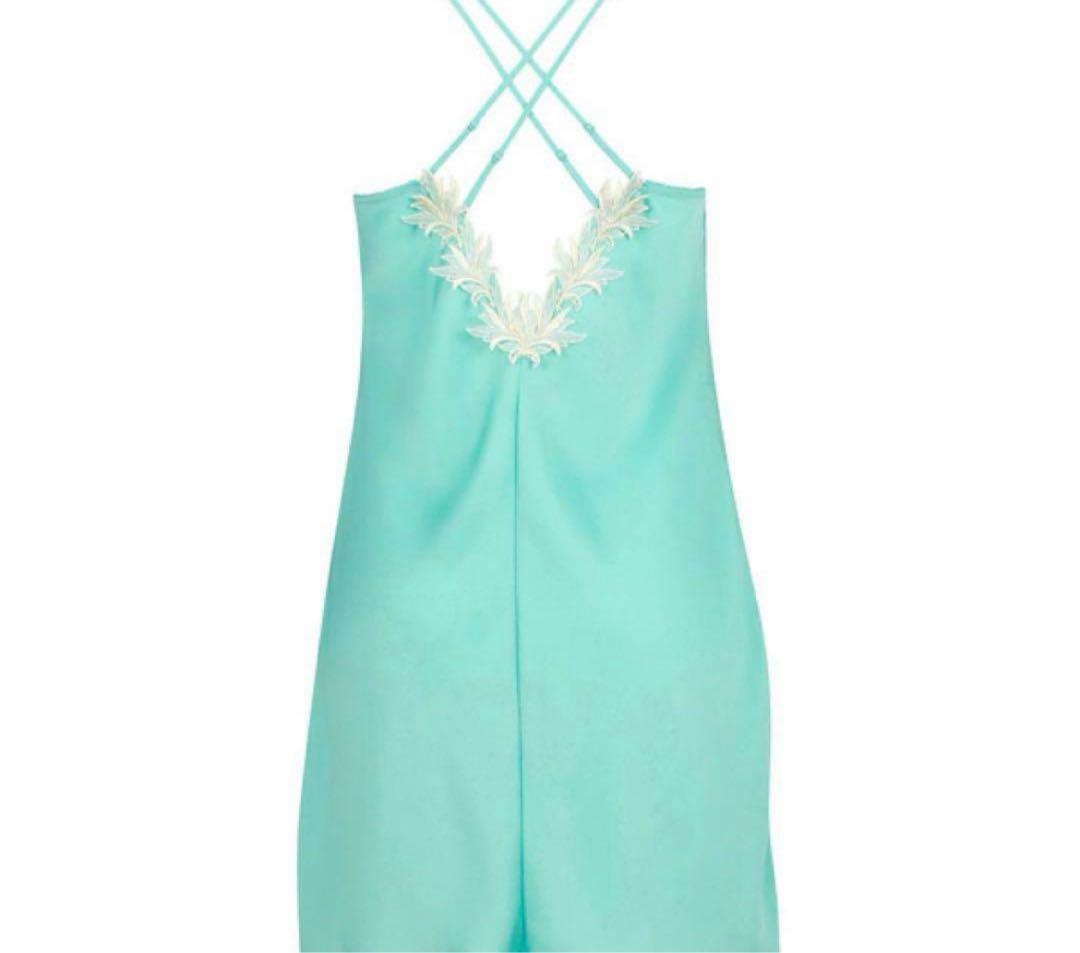 ラスト1点 サルート 52G プレステージ ランジェリードレス3点セットM TU