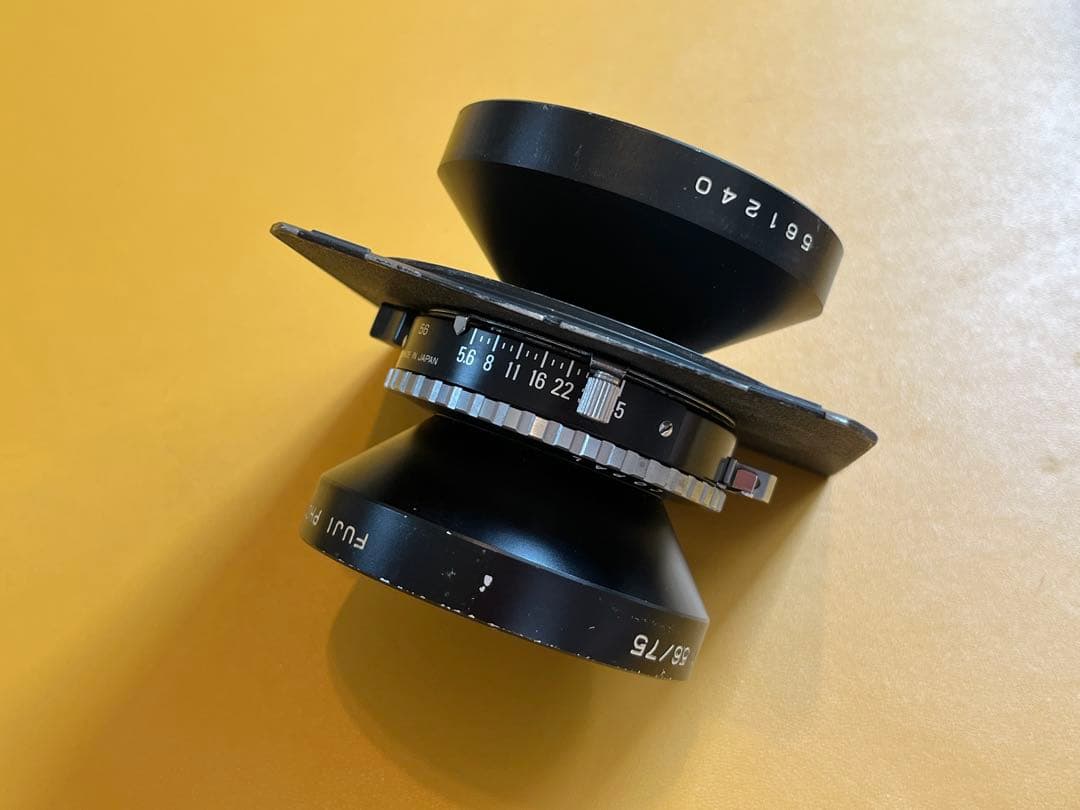 リンホフ　マスターテヒニカ45 フジノンレンズ付き　大判フィールドカメラ