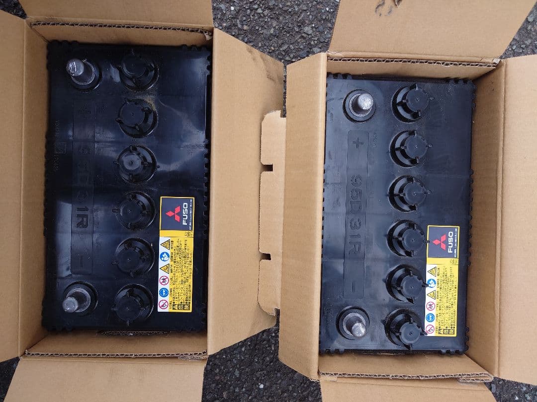 三菱ふそう純正 バッテリー 95D31R 2個