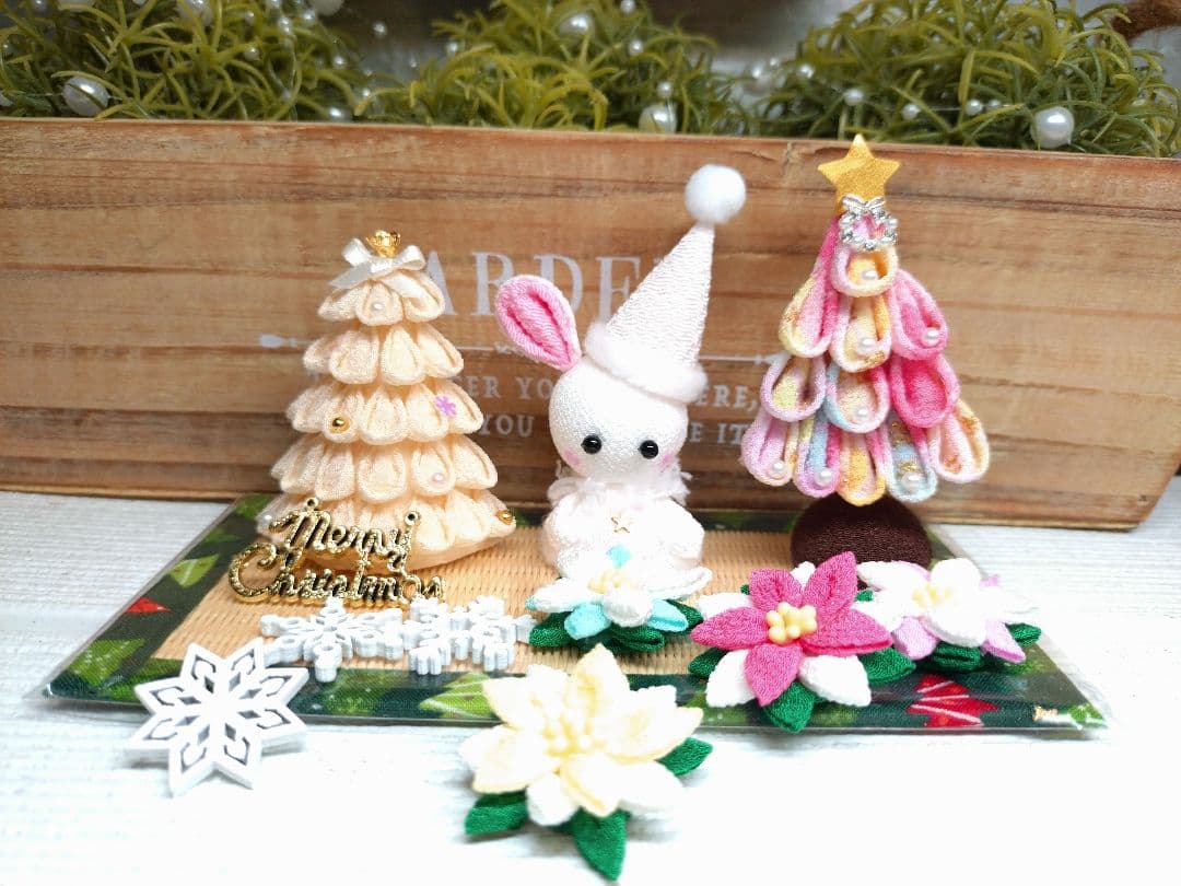 ♦No.18☆クリスマス飾り*☆サンタうさぎちゃんと可愛いピンクツリー♦他