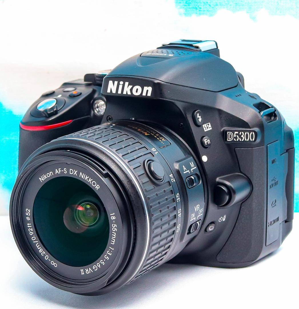 ニコン Nikon D5300⭐️WIFI搭載⭐️初心者おススメ⭐️おまけ多数