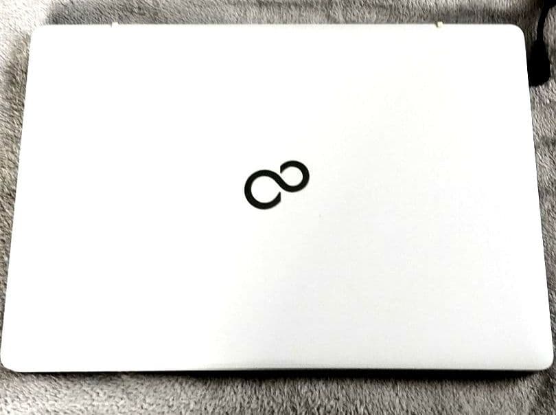 (値下げ)富士通FMV LIFEBOOK AH50/X FMVA50XWP