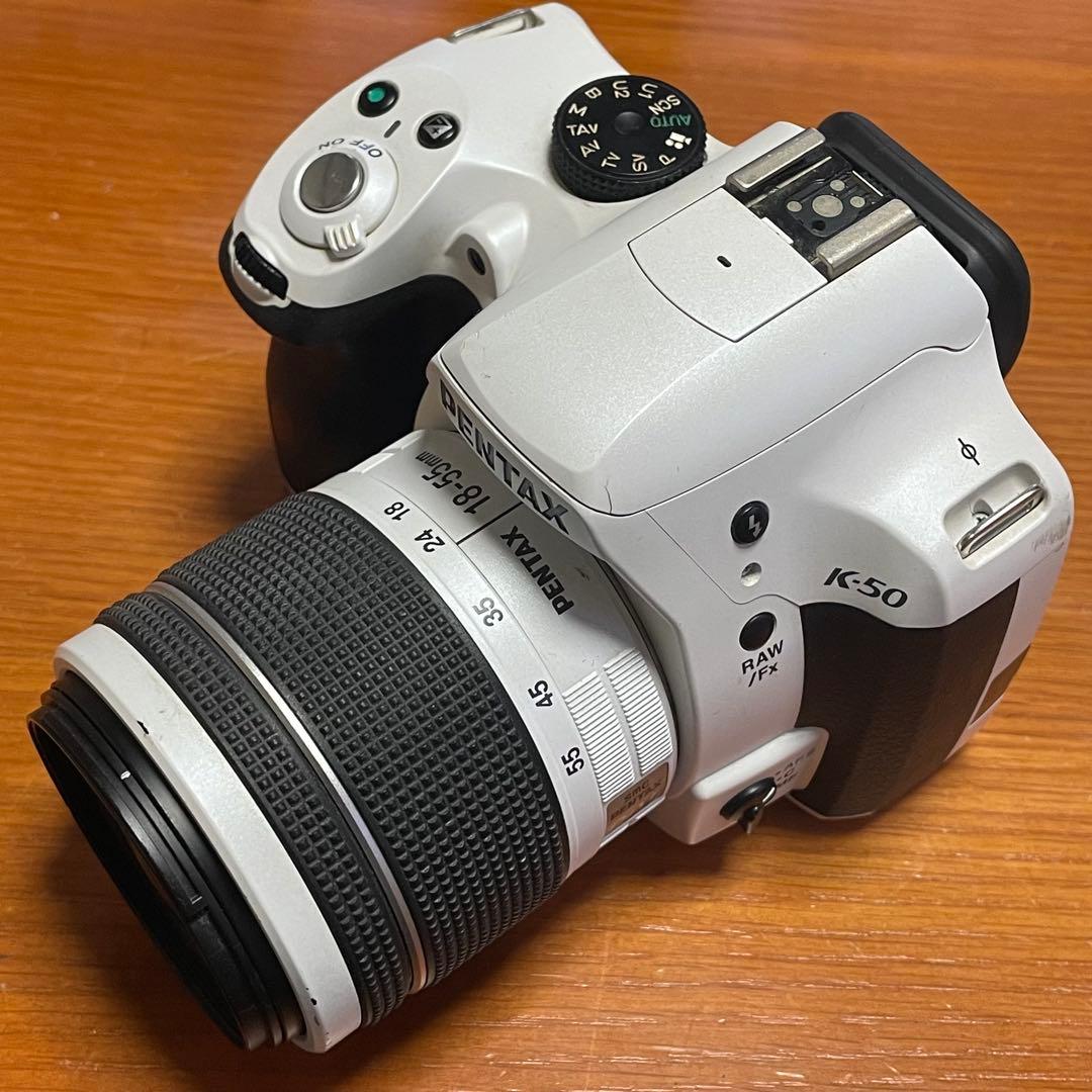 PENTAX デジタル一眼レフ K-50 レンズキット WHITE ジャンク