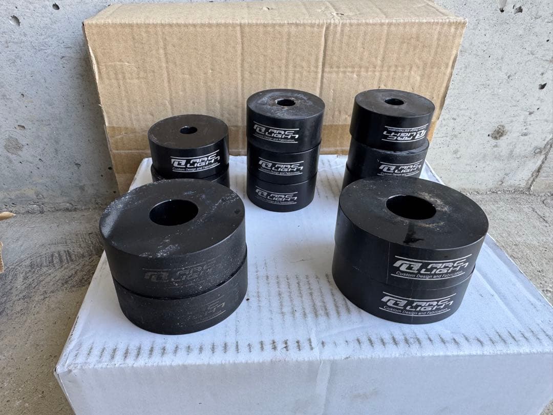 ハイラックス ボディリフト　1インチ