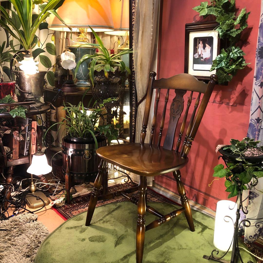 あっちゃん55 キツツキマーク　ヴィンテージ ウィングバックたチェア