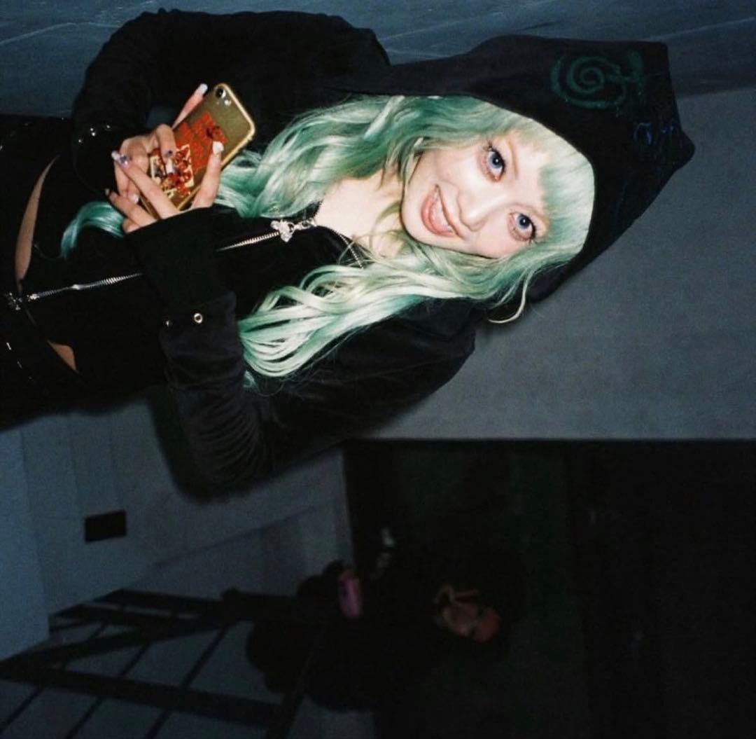 Xtra Ordinary ベロアジップパーカー ［XS］サイズ XG