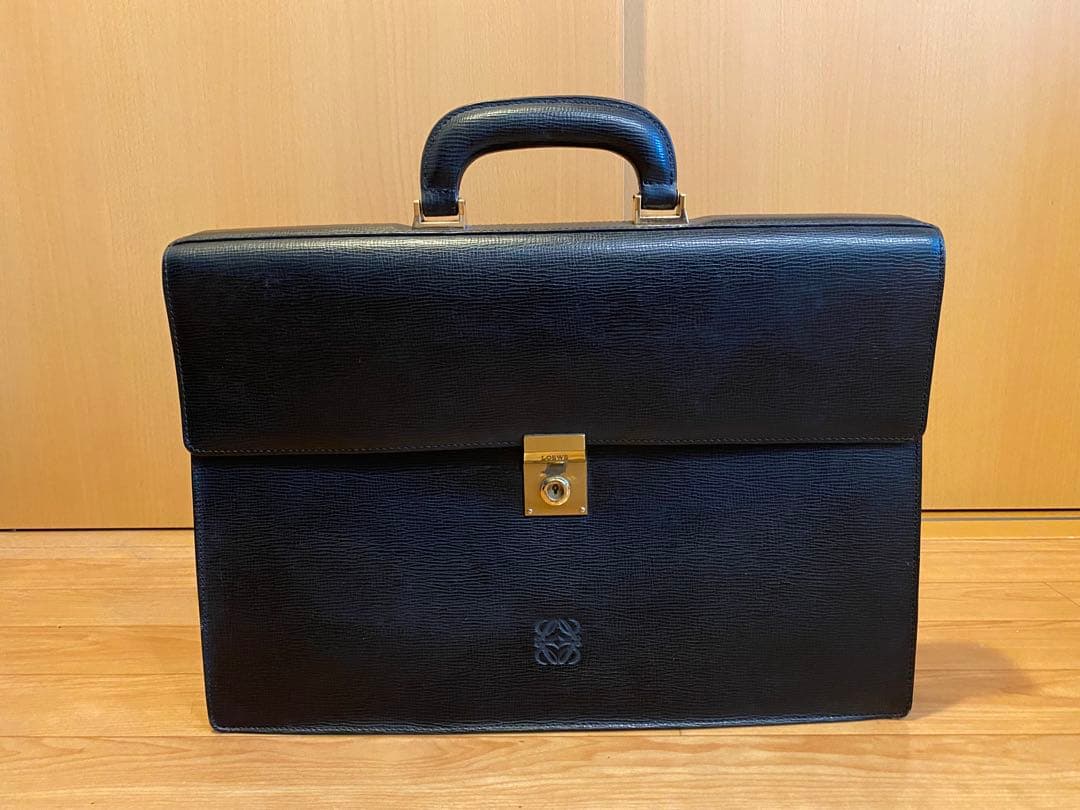 LOEWE レザー ビジネスバッグ ブラック