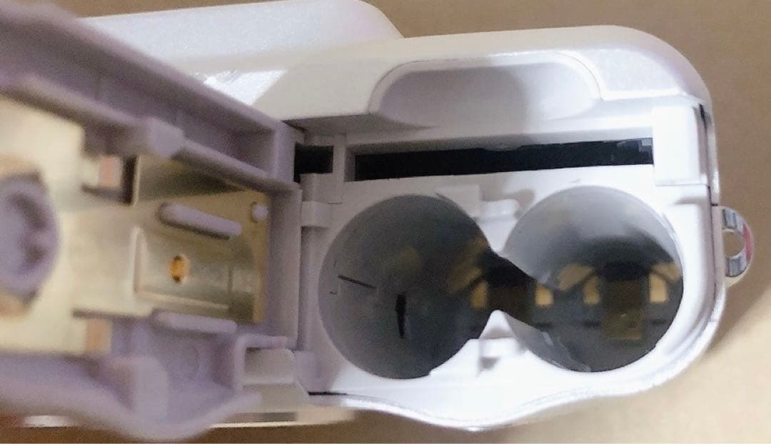 CASIO デジタルカメラ　qv r61