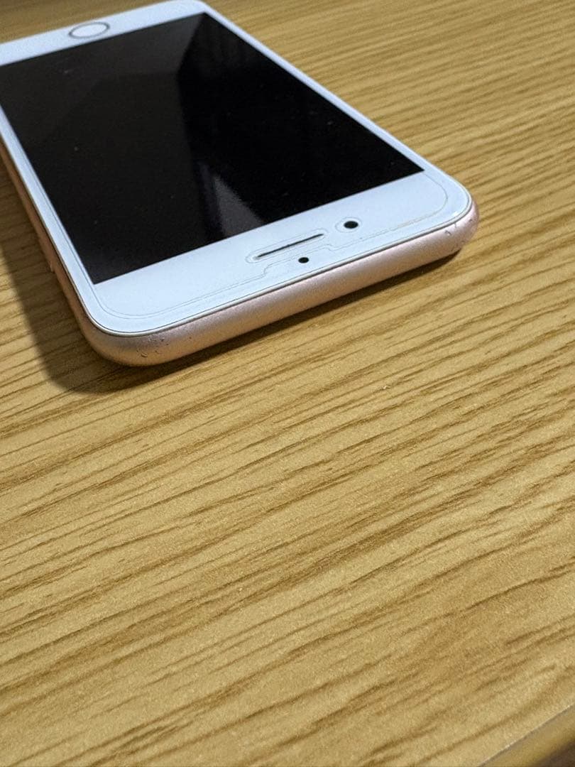 iPhone 8 64GB 100% SIMフリー