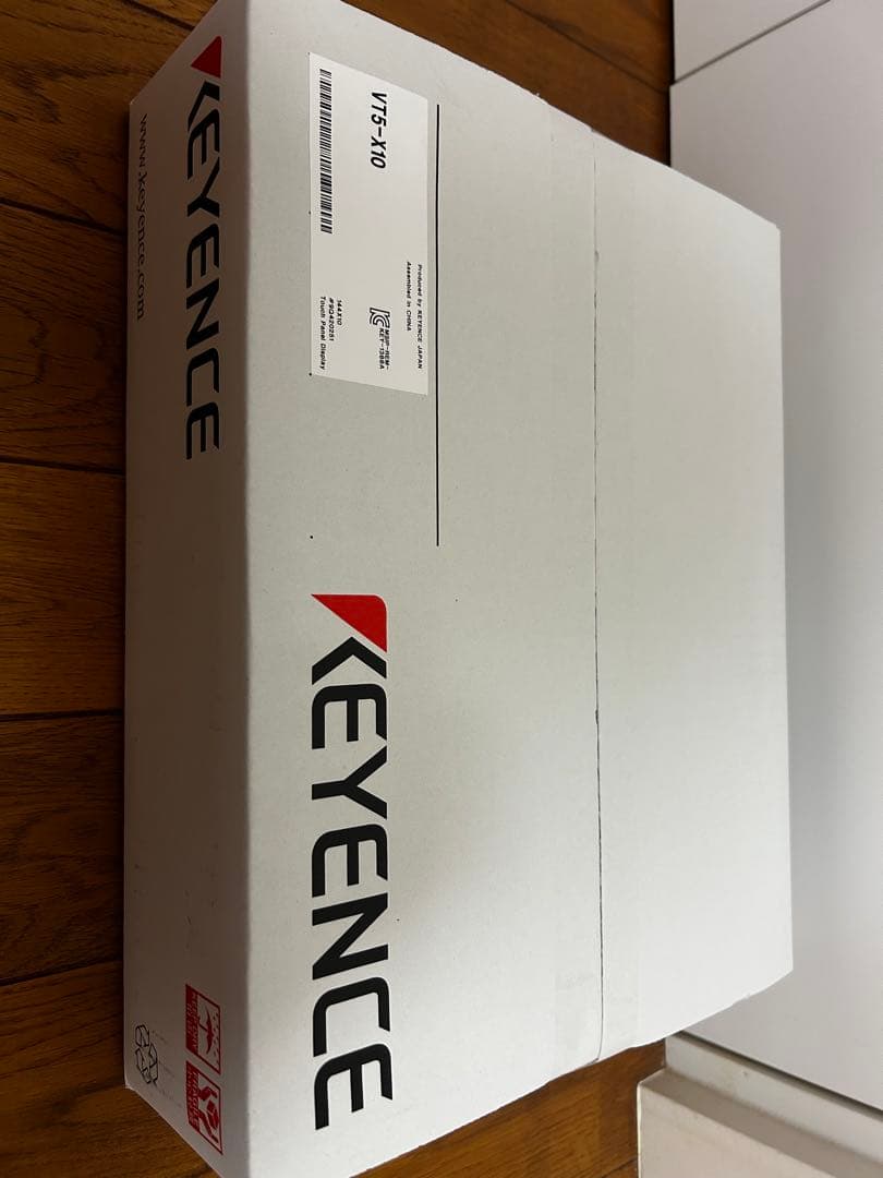 キーエンス タッチパネル VT5-X10 新品