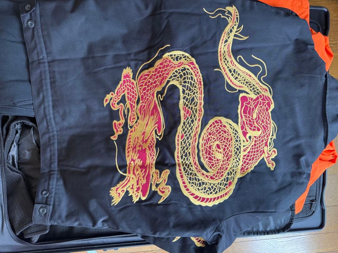 【supreme】ドラゴン刺繍 ジャケット　XL
