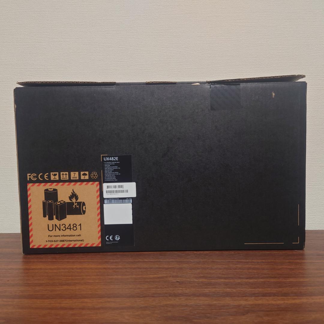 【美品】ASUS ZenBook Duo 14 UX482EA