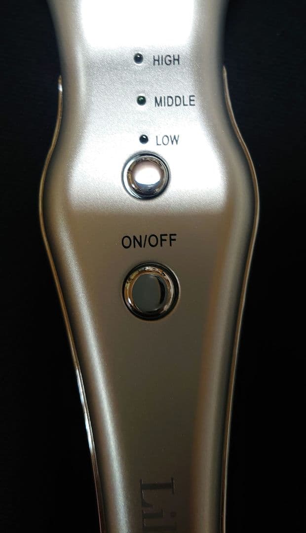 リベラータ ララルーチュRF シルバー美顔器