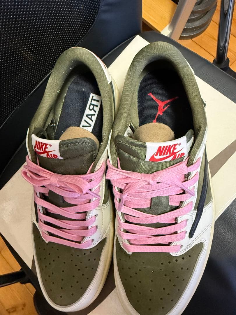 TravisScott × Air Jordan 1 Low