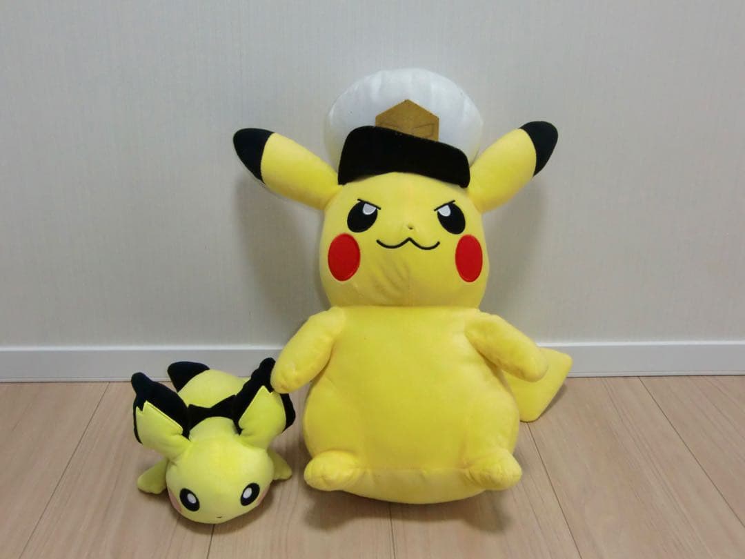 【美品】CASIO EXILM EX-H10 コンパクトデジタルカメラ 箱付き