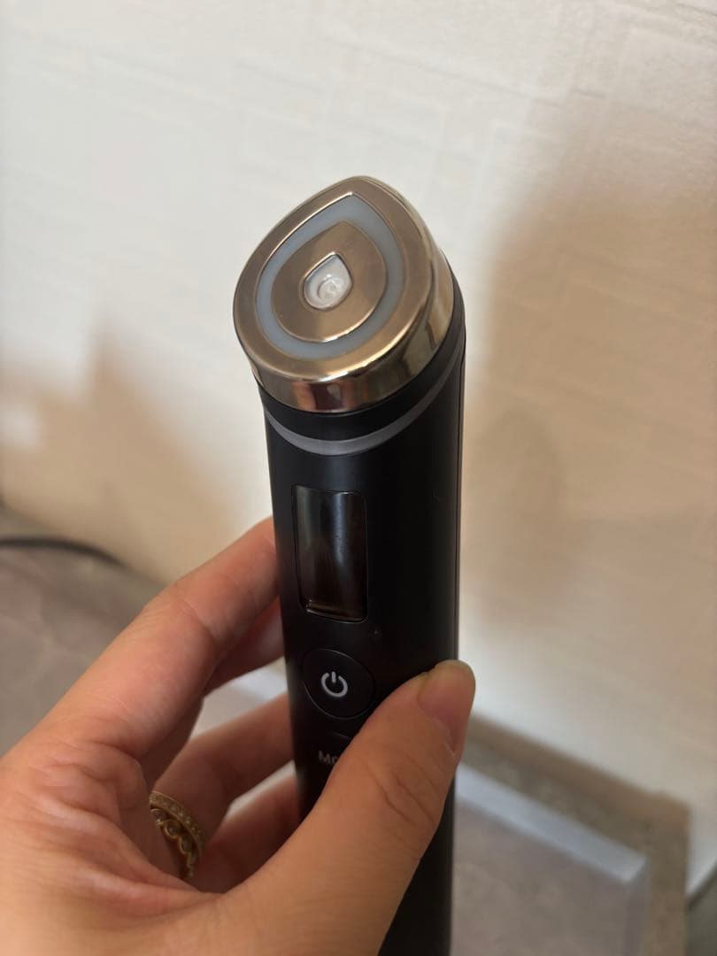 メディキューブAGE-Rブースタープロ　美顔器