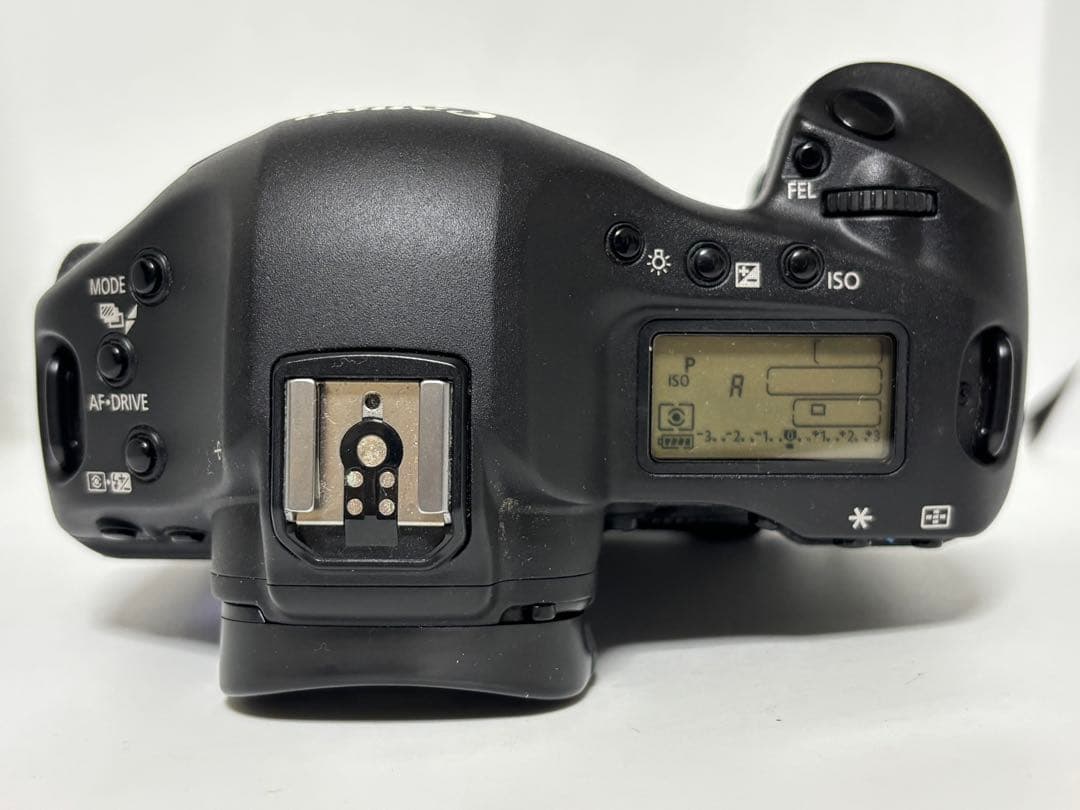 【美品】Canon キヤノン EOS-1D Mark IV ボディ