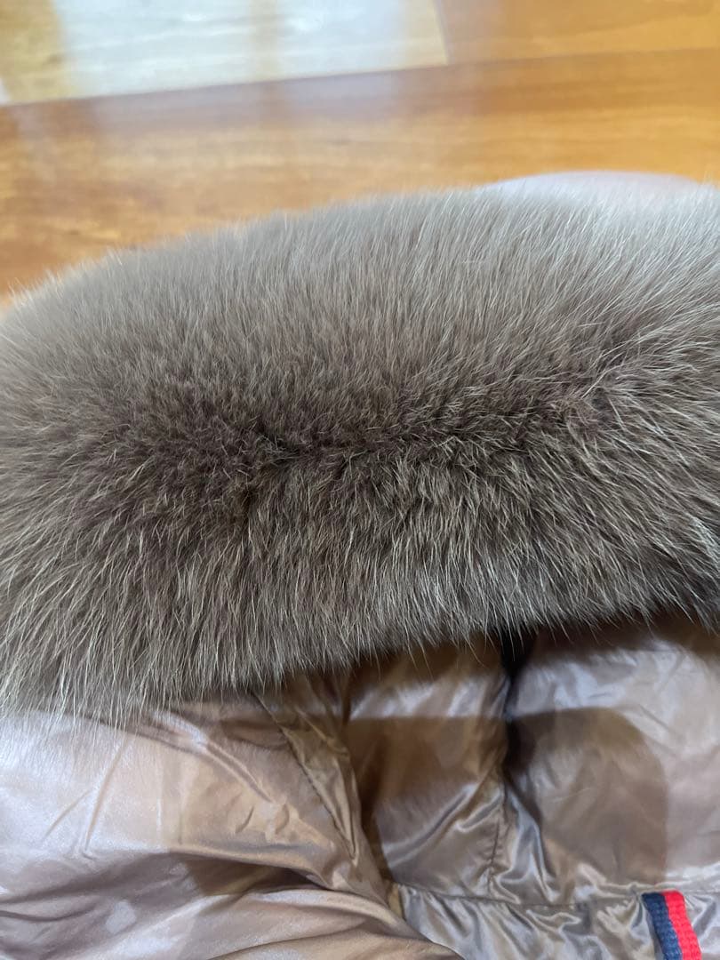 モンクレール　セリファー