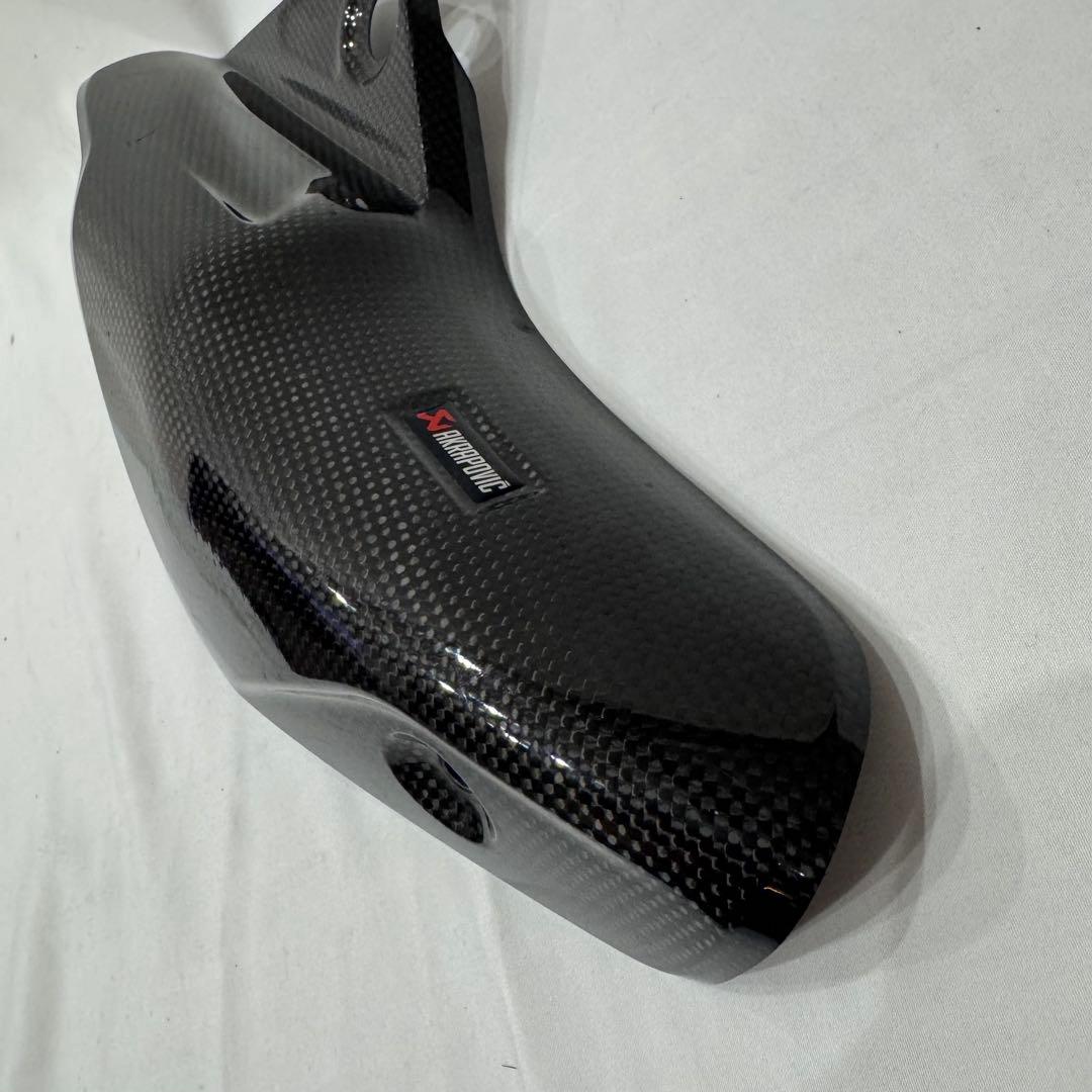 YZF-R1 15~ アクラポビッチ カーボン ヒートガード アクラポヴィッチ