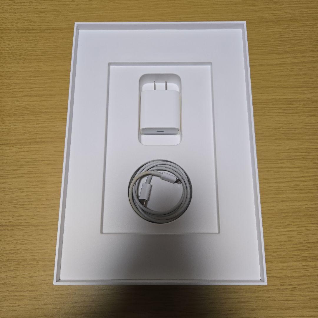 【美品】iPad 第9世代 Wi-Fiモデル 256GB シルバー