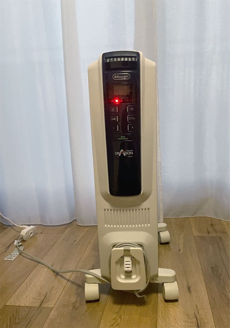 デロンギ　オイルヒーター　DeLonghi QSD0712-MB