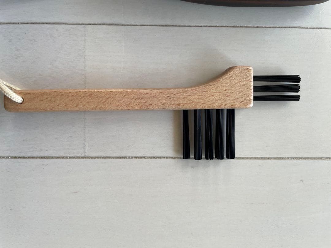 老舗江戸屋　ヘアーブラシ 6行植え S型 猪毛、クリーナーセット