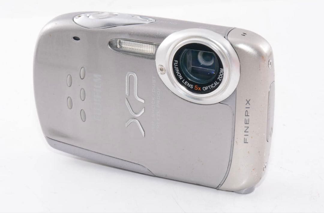 Fujifilm FinePix XP10 シルバー　フジフィルムデジカメ