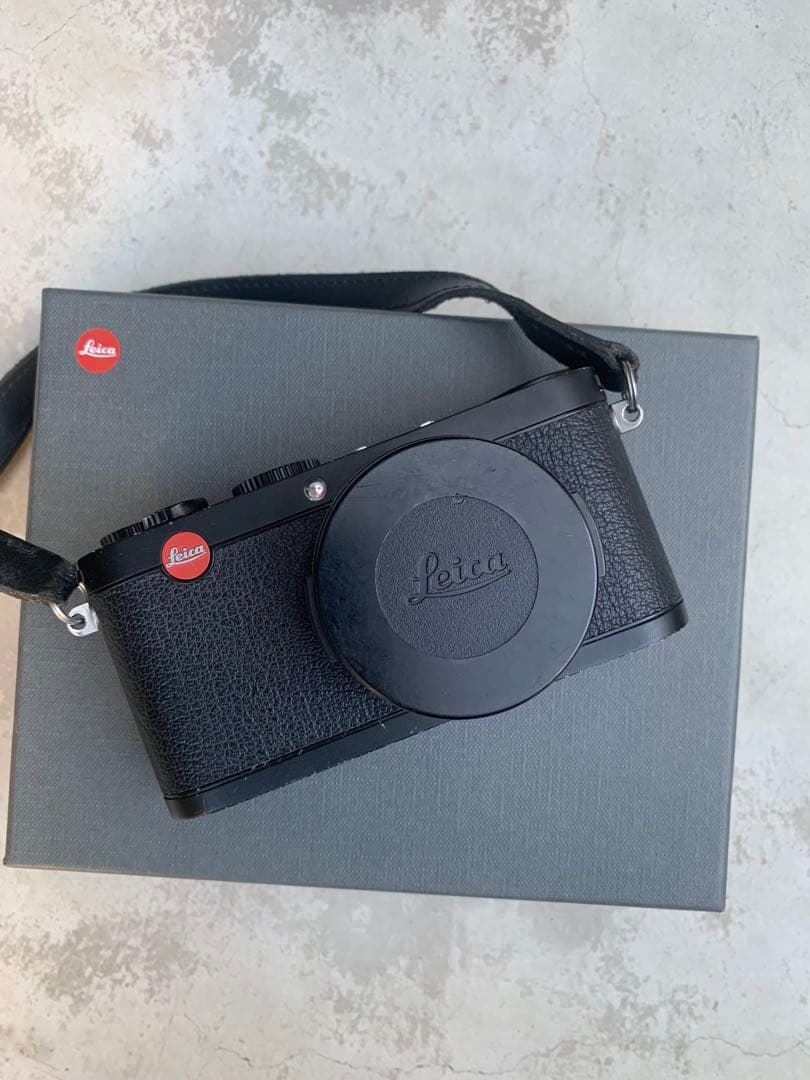 leica x1 カメラ　デジタルカメラ　ライカ