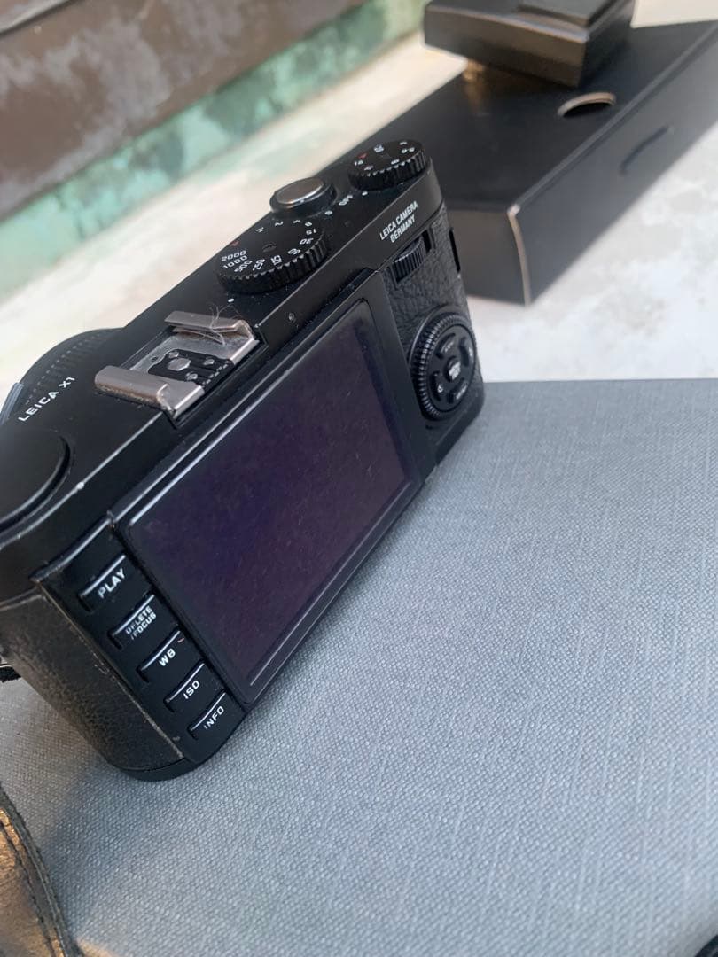 leica x1 カメラ　デジタルカメラ　ライカ