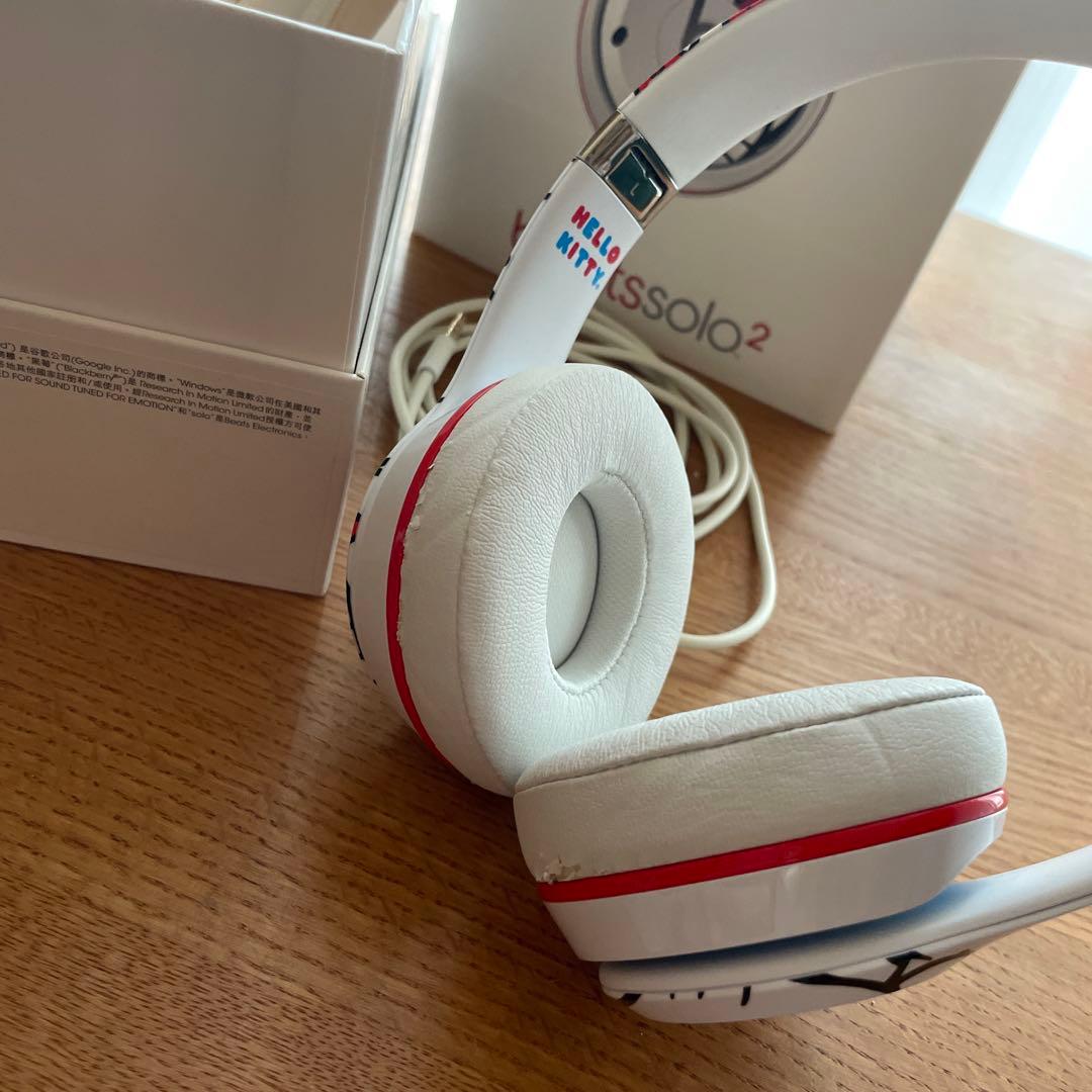 beats solo2 ハローキティ限定モデル