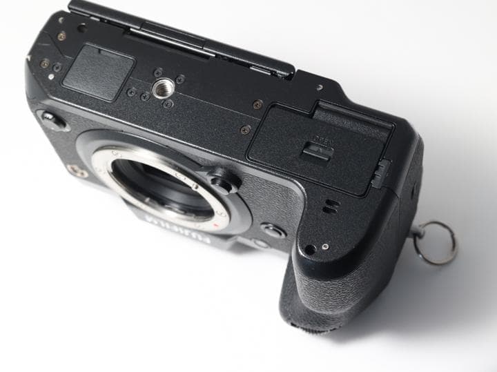 Keepk　X-H1 ミラーレス一眼カメラ 本体　予備バッテリー付き