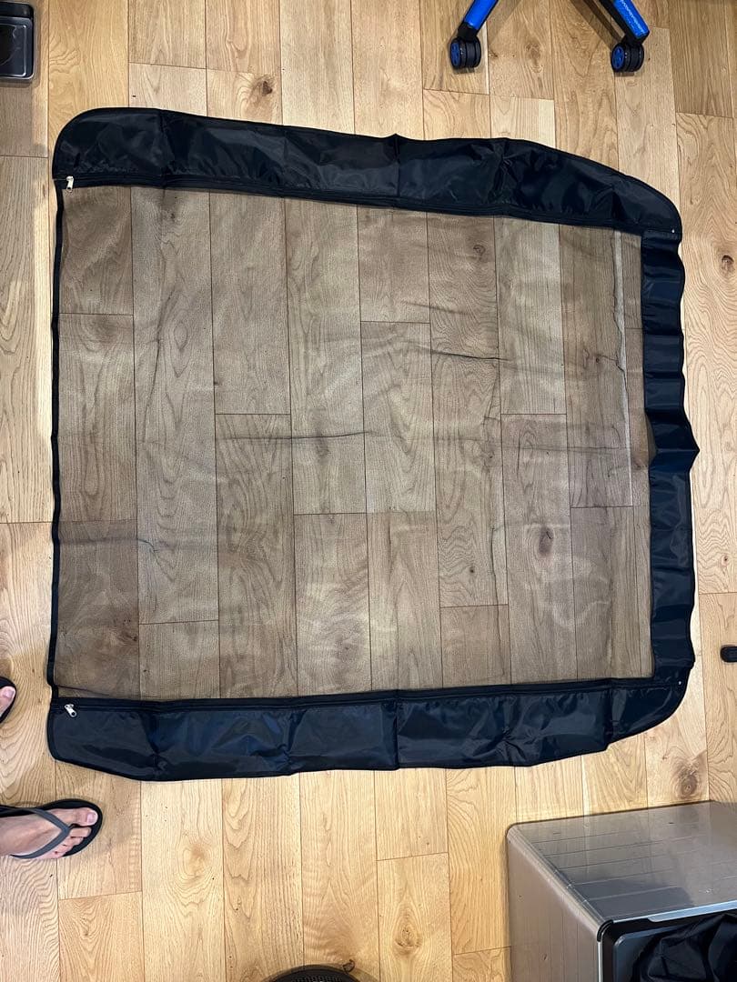 キャラバン　プレミアムGX メッシュカーテン　虫除け　換気