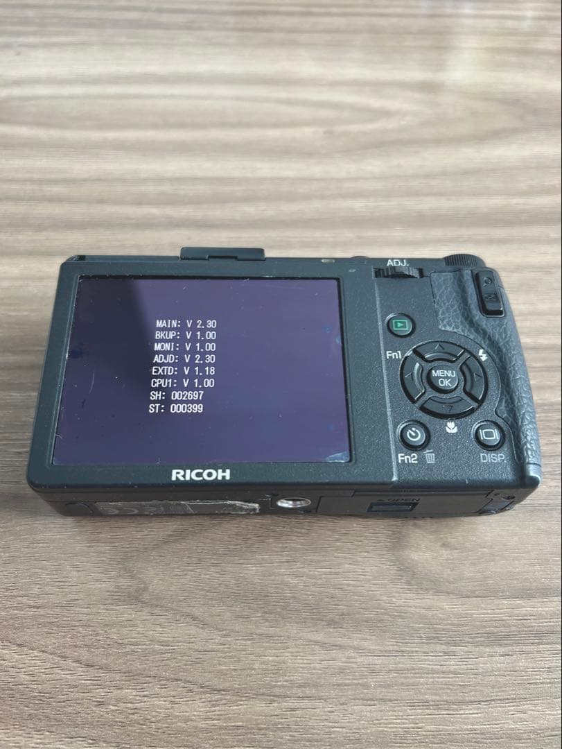 【美品】RICOH GR DIGITAL III コンパクトデジタルカメラ