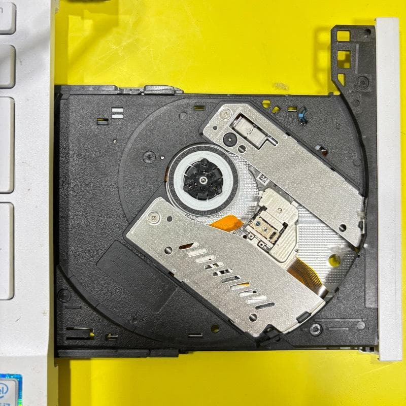 ジャンク価格★美品✨爆速7世代i7✨SSDwin11ノートPC カメラ オフィス