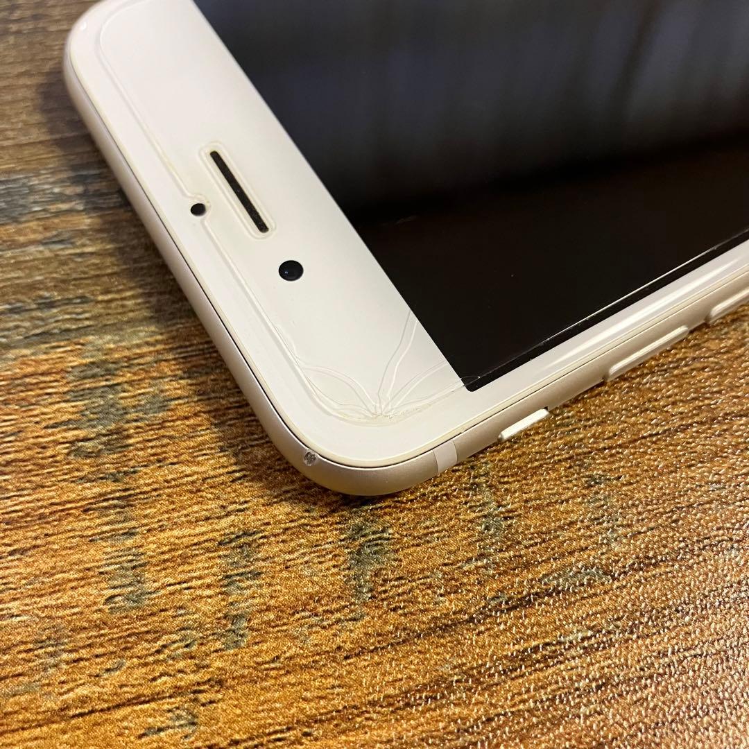 iPhone 8 シルバー 64GB