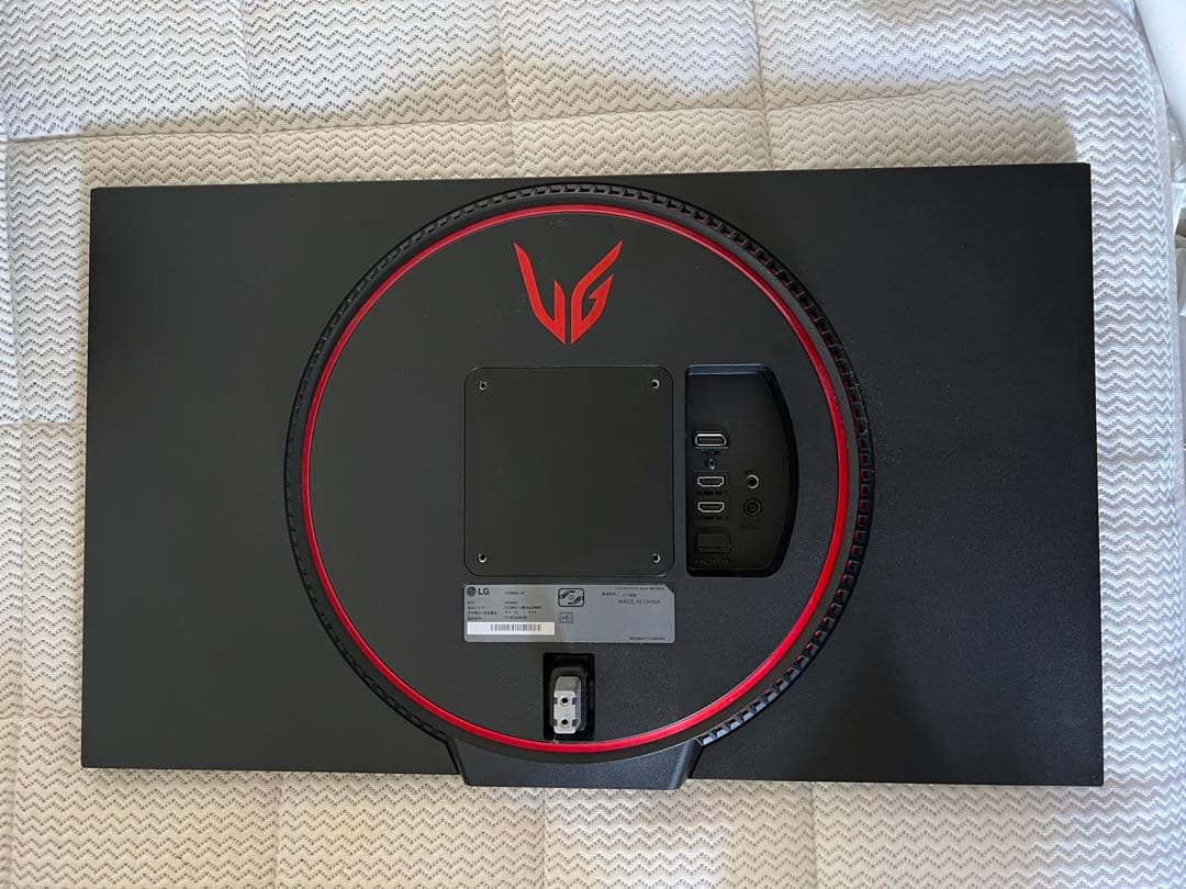 LG UltraGear 27GN800 モニター本体